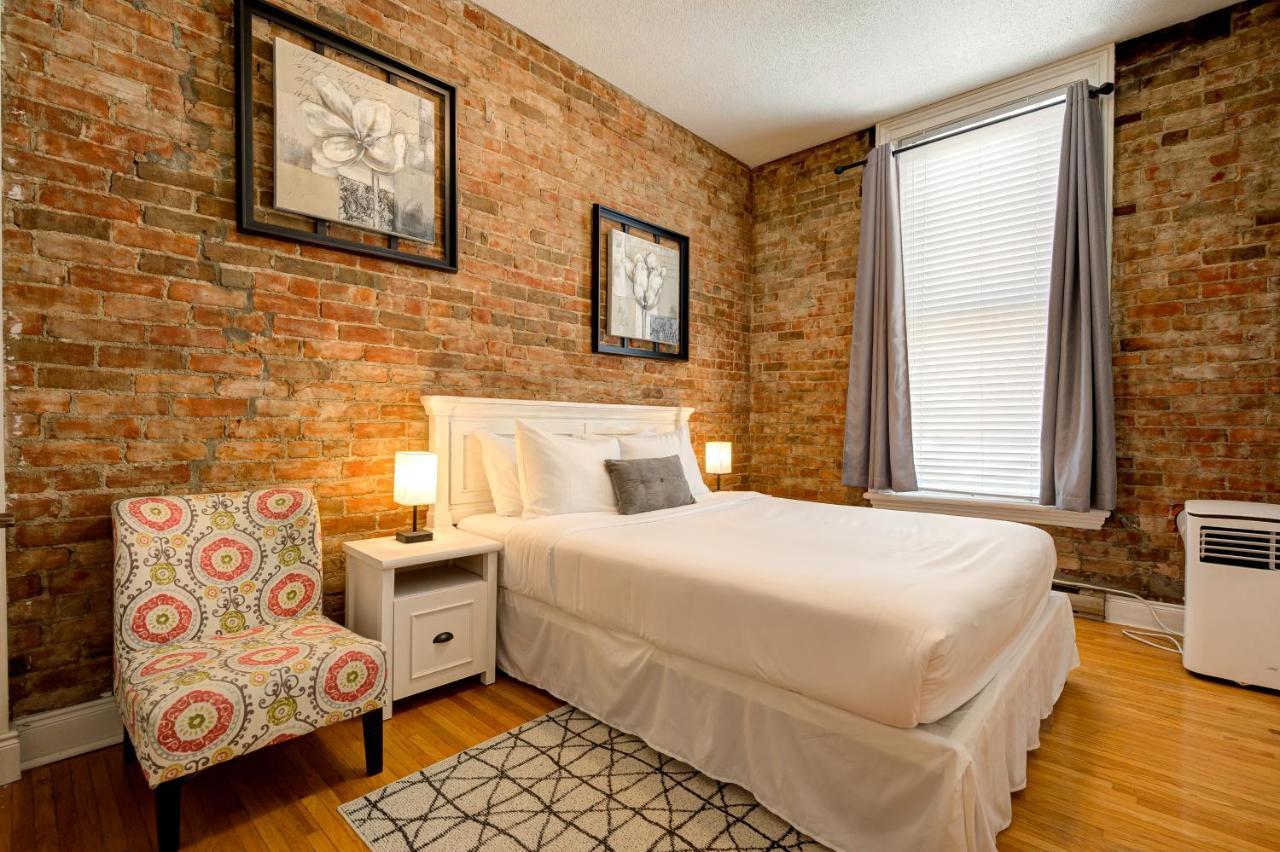 St. George Suites Stratford Exterior foto
