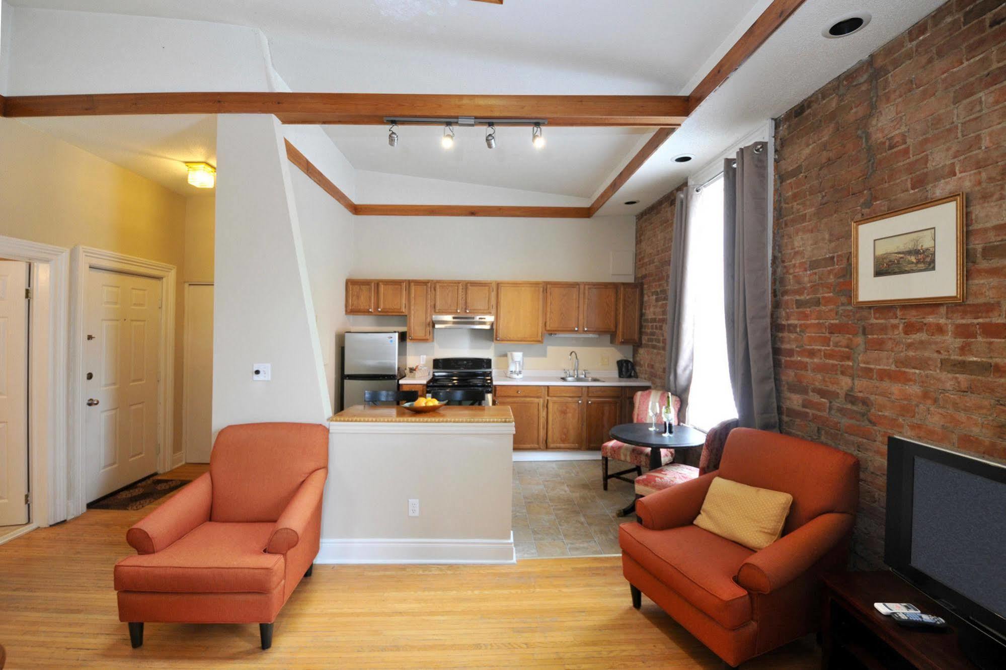 St. George Suites Stratford Exterior foto